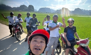 Ninh Binh Sunset Tour And Visit Hoa Lu Ancient Town