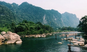 Paradise Cave and Mooc Spring Private Tour