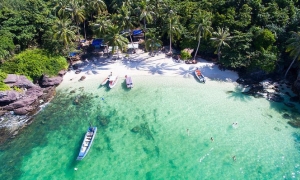 Phu Quoc Tour 3D2D (4-star hotel): Grand World - 4 Islands - Coral Viewing