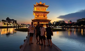 Ninh Binh Sunset Tour And Visit Hoa Lu Ancient Town