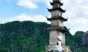From Hanoi: Trang An Boat, Bai Dinh Pagoda, & Mua Cave Tour