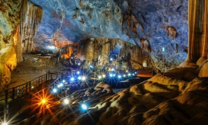 Phong Nha Cave and Paradise Cave Group Tour
