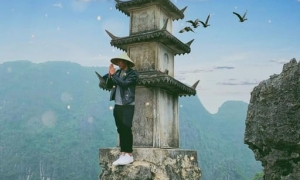 From Hanoi: Trang An Boat, Bai Dinh Pagoda, & Mua Cave Tour