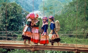 Sapa Tour 1 Day - Cat Cat Village - Cat Cat Waterfall - Sin Chai Village
