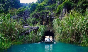 From Hanoi: Ninh Binh, Trang An, Bai Dinh, and Mua Cave Trip