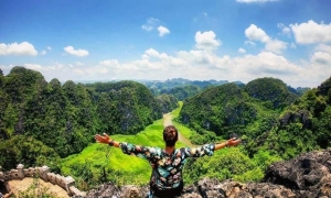 From Hanoi: Ninh Binh, Trang An, Bai Dinh, and Mua Cave Trip