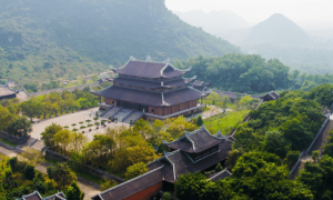 From Hanoi: Trang An Boat, Bai Dinh Pagoda, & Mua Cave Tour