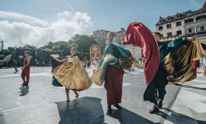 Ba Na Hills Group Tour Full Day – Delux Small Group