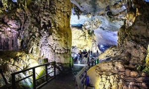 Phong Nha Cave and Paradise Cave Group Tour